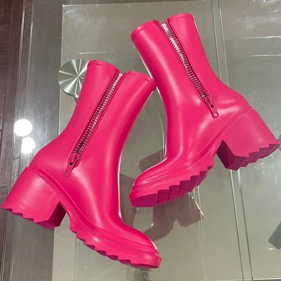 NWT fucsia pink rain boots ankle INC brand new 3” heel lug sole side zipper 7 - Picture 3 of 12
